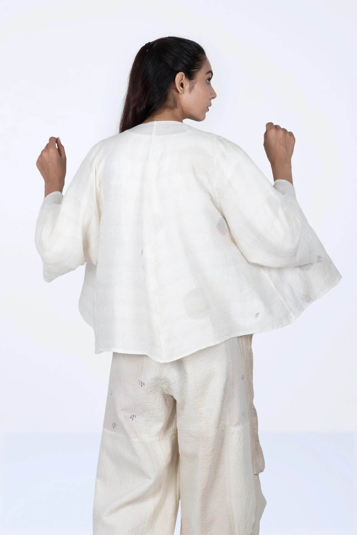 CUT THROUGH DOT AND HOLES KANTHA BELL SHAPE JKT - cd2048-ivy -