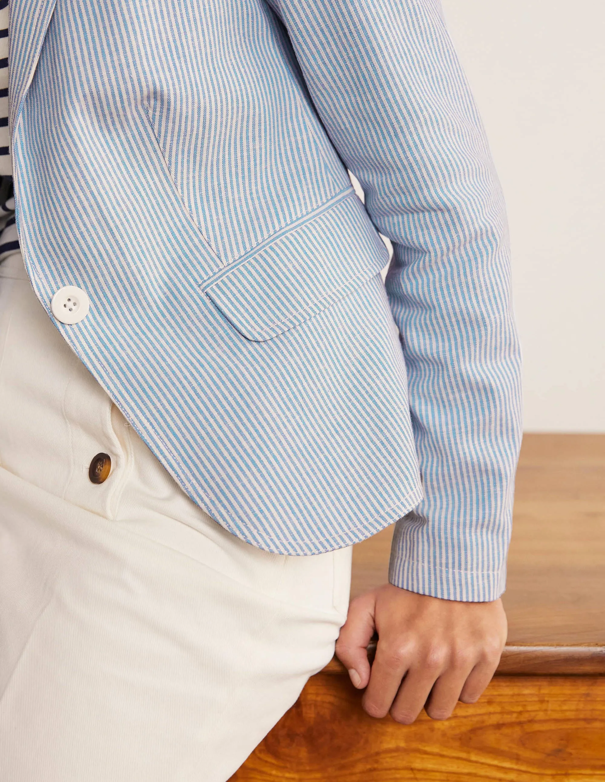 Framlingham Blazer-Cabin and Ivory Stripe
