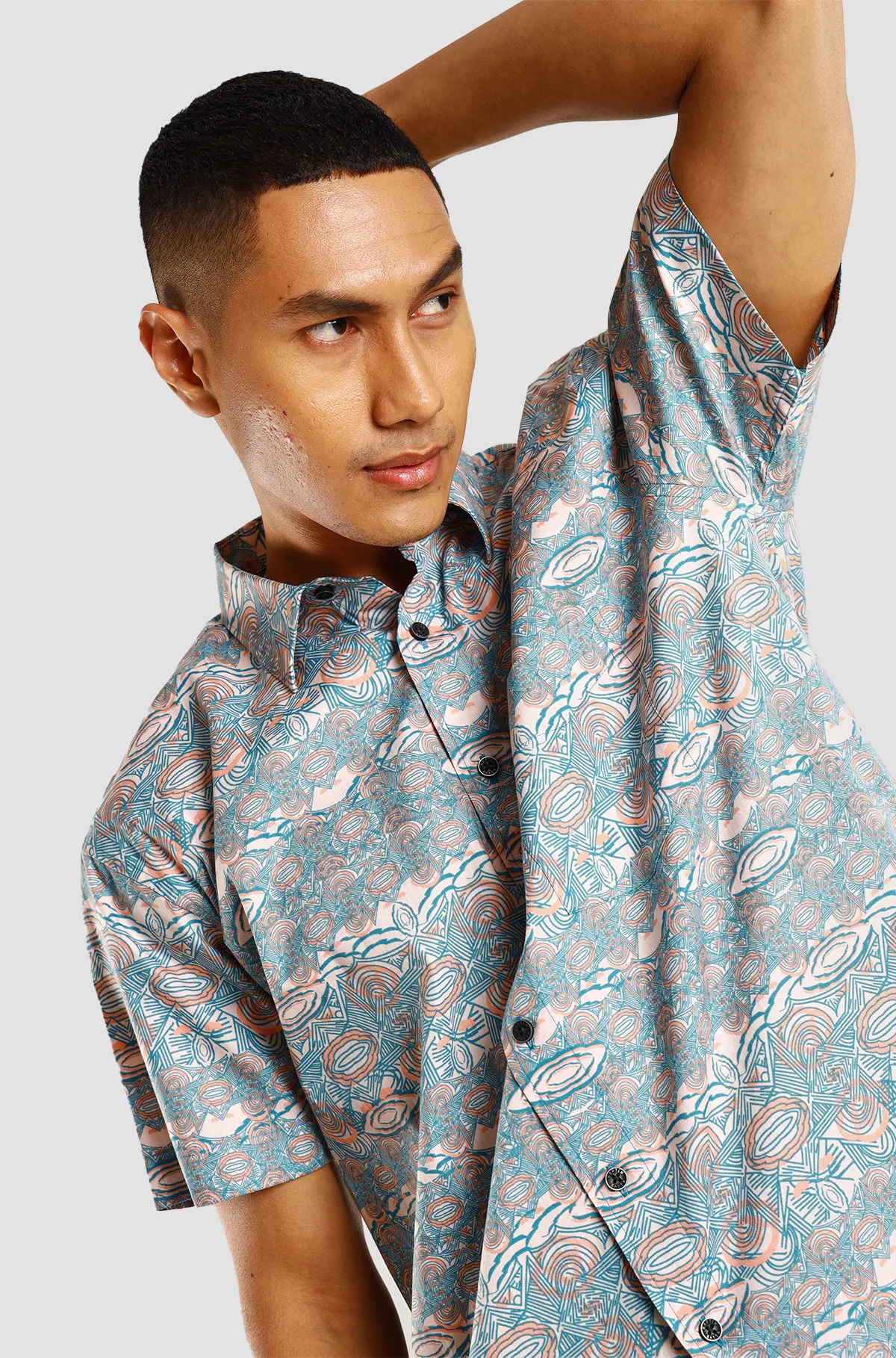 Nusantara Modern Fit Contra Mony in Shell Coral