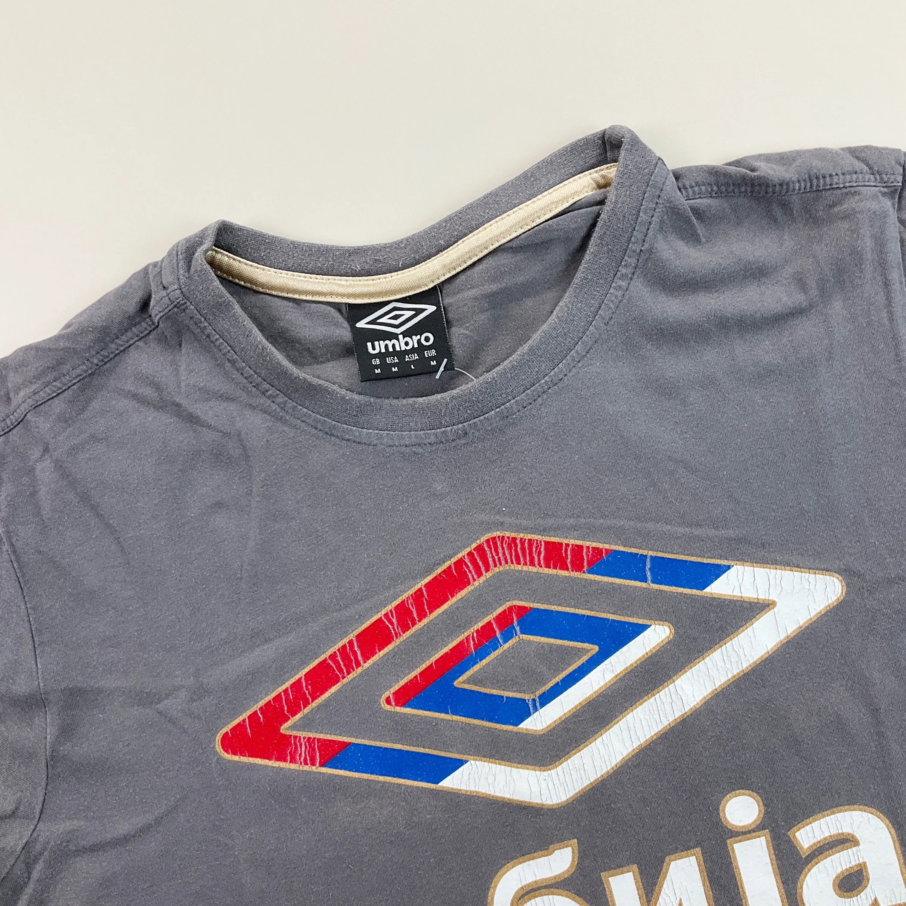 Umbro T-Shirt - Medium